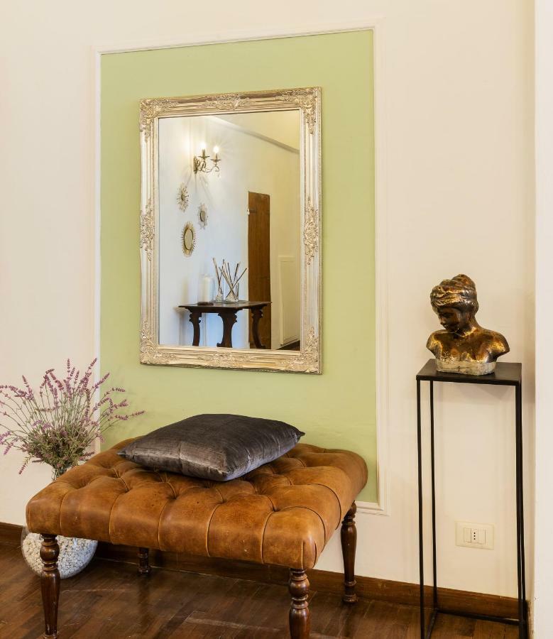 Historic Center Palace - Huge 4 Bedrooms Santa Croce Apartment - By LikehomeFlorença Exterior foto